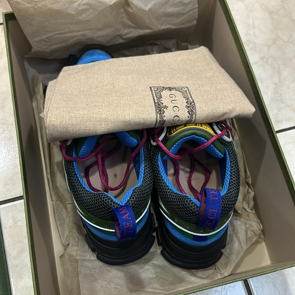 Gucci flashtrek sneakers only used one time for photo shoots - Picture 11 of 12